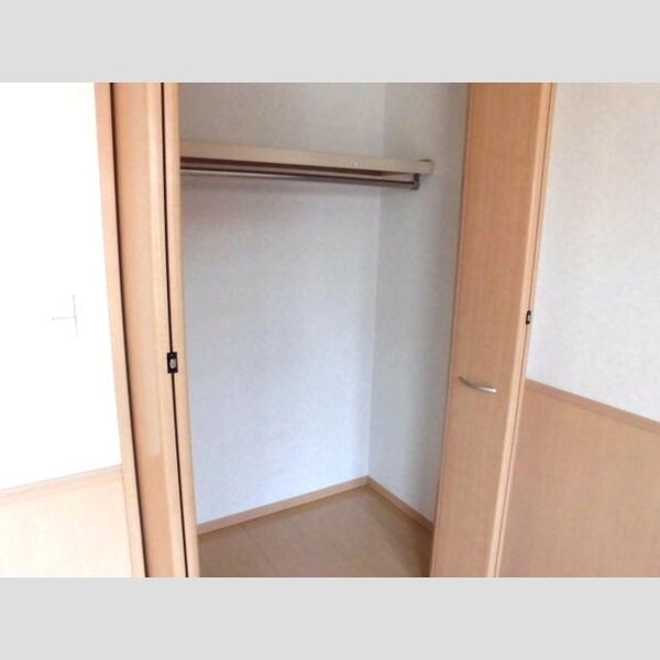 収納 (クローゼット)