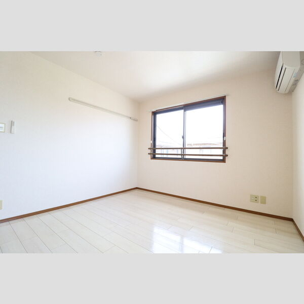 その他 (洋室7帖)