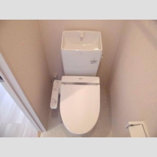 トイレ (温水洗浄暖房便座)