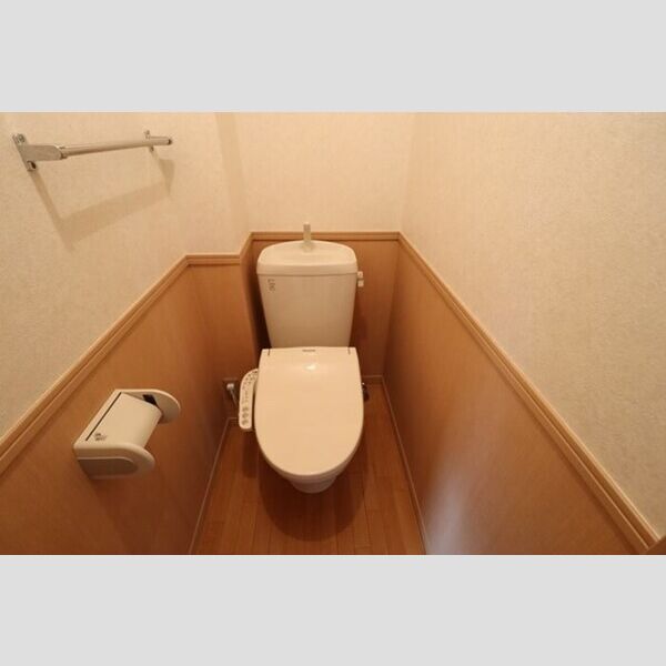 トイレ (トイレ(温水洗浄暖房便座))