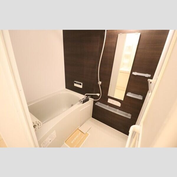 バス (追い焚き機能付きバス)