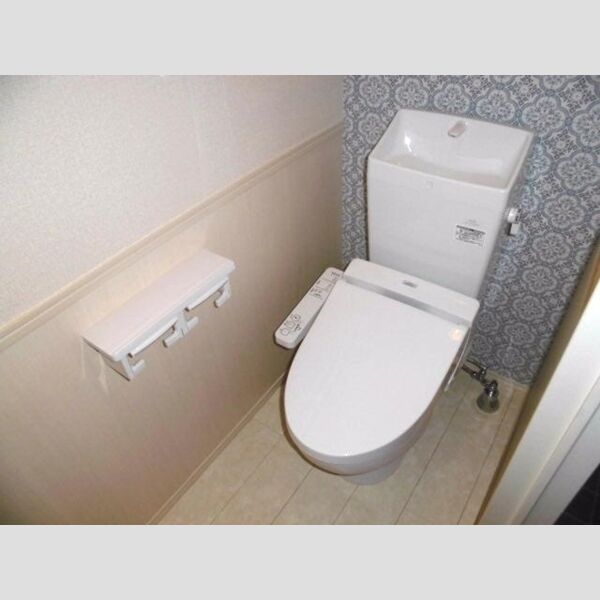 トイレ (温水洗浄暖房便座)