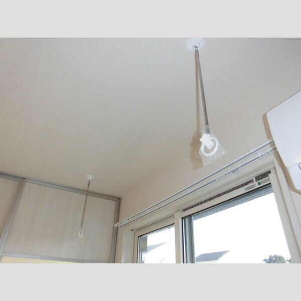 その他 (室内物干し)