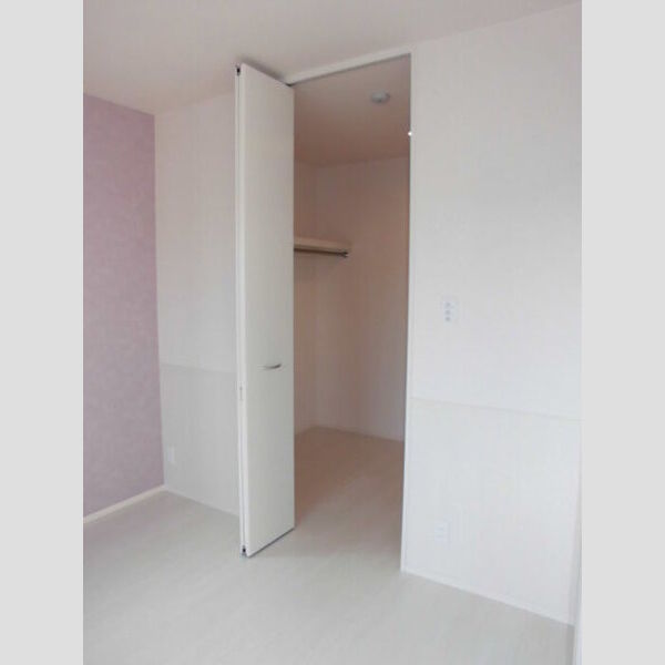 収納 (ウォークインクローゼット)