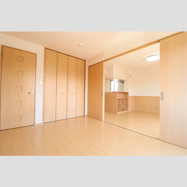 その他 (洋室6帖からLDK)