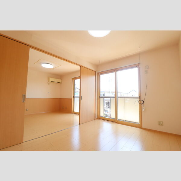 その他 (洋室6帖からLDK)