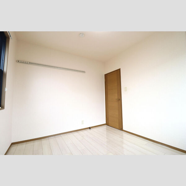 その他 (洋室5.5帖)