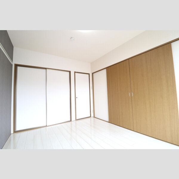 その他 (洋室 6帖)