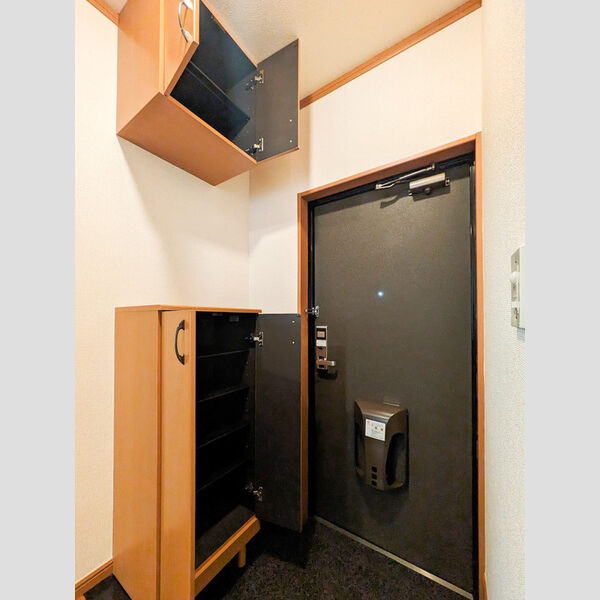 玄関 (シューズボックス)