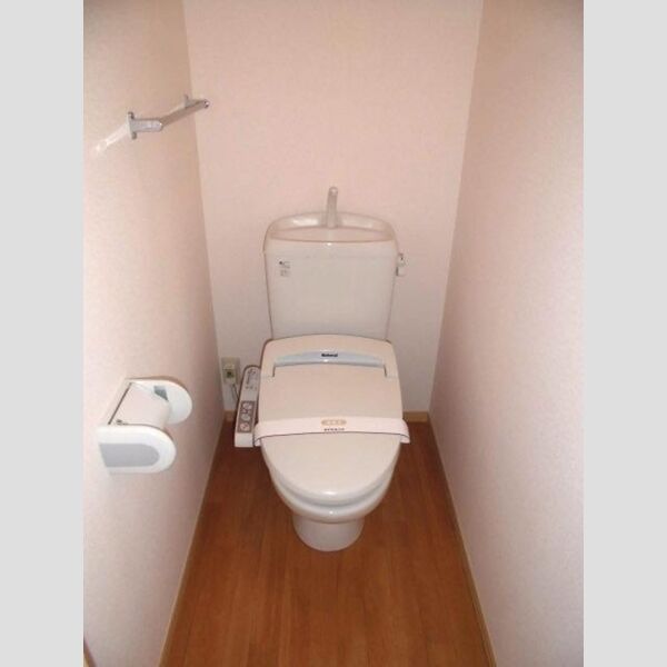 トイレ (温水洗浄便座)