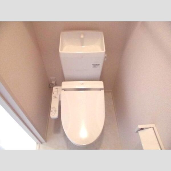 トイレ (温水洗浄暖房便座)