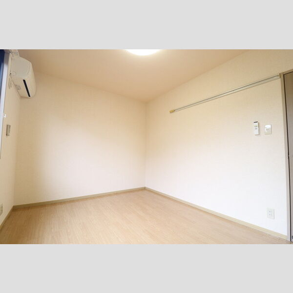 その他 (洋室6帖)