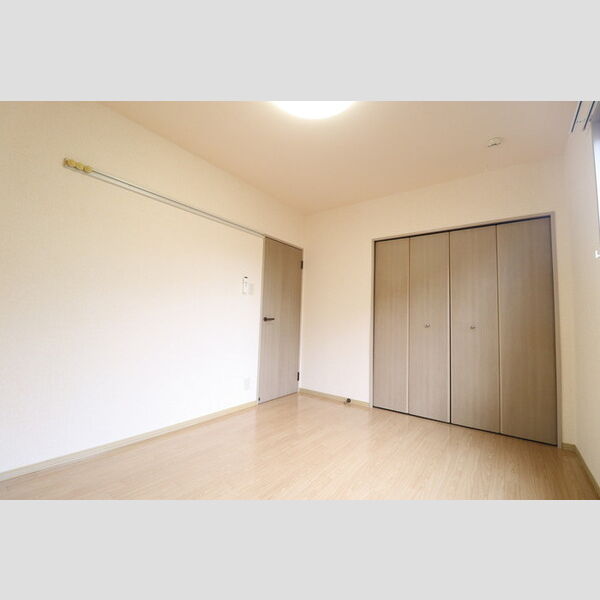 その他 (洋室6帖)