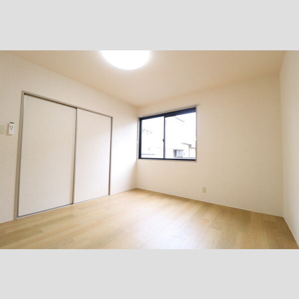 その他 (洋室7.5帖)