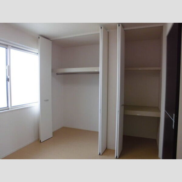 収納 (クローゼット)