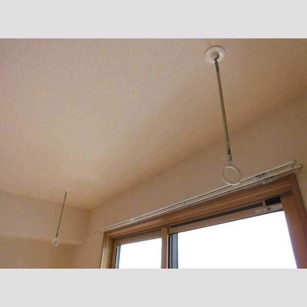 その他 (室内物干し)