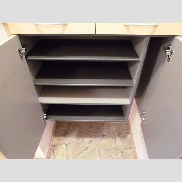 玄関 (シューズボックス)