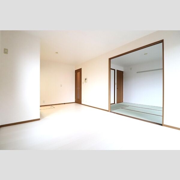 居室・リビング (LDKから和室)