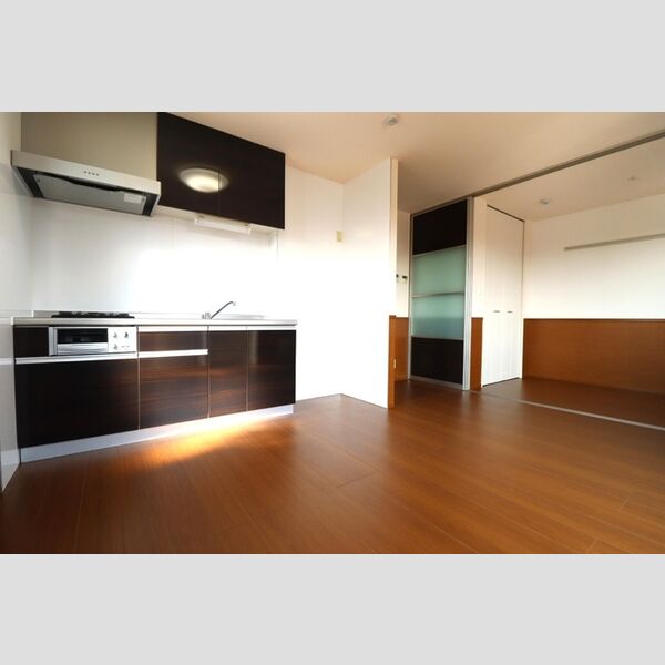 居室・リビング (LDKから洋室)