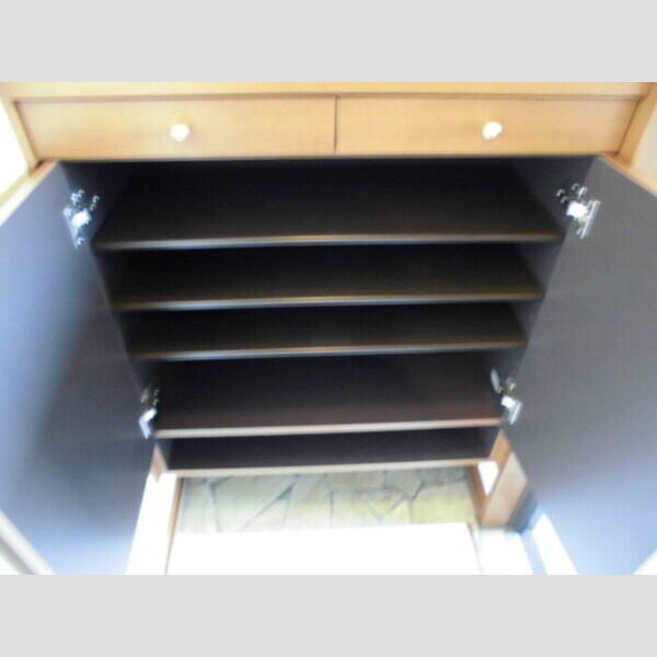 玄関 (シューズボックス)