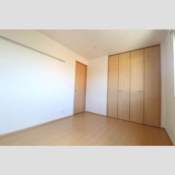 その他 (洋室6帖)