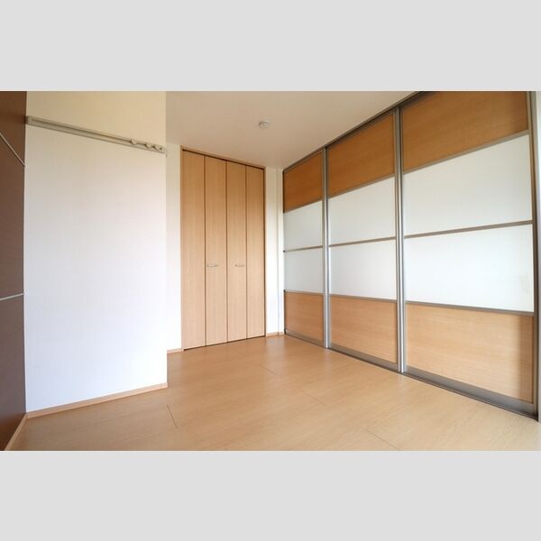 その他 (洋室5.5帖)