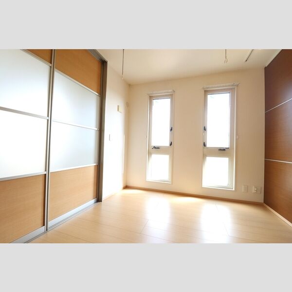 その他 (洋室5.5帖)