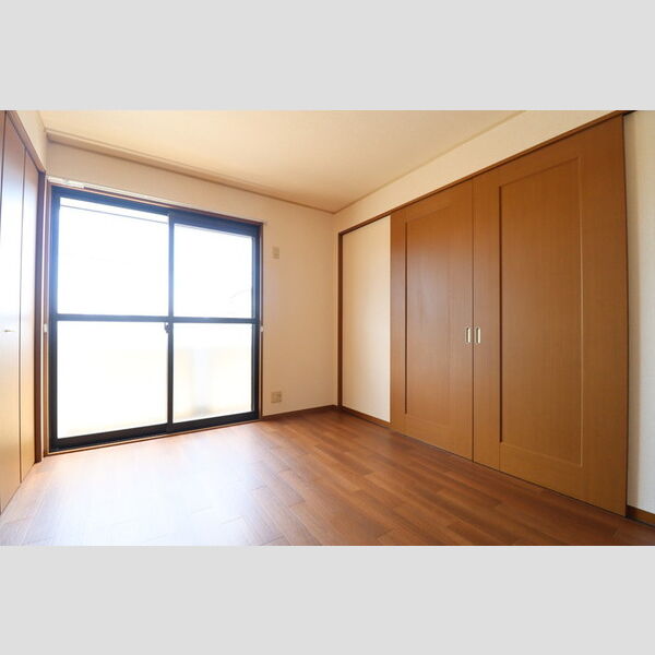 その他 (南側洋室6帖)