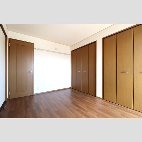 その他 (南側洋室6帖)
