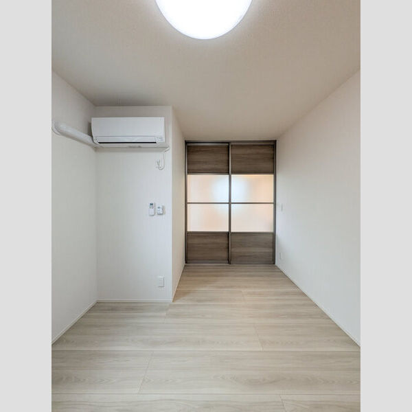 その他 (洋室5.6帖)