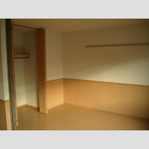 居室・リビング (南側洋室)