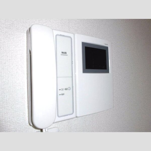 その他設備 (オートロック・玄関用TVモニター付インターホン)