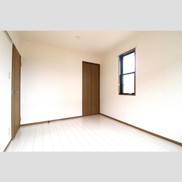 その他 (北側洋室6帖)
