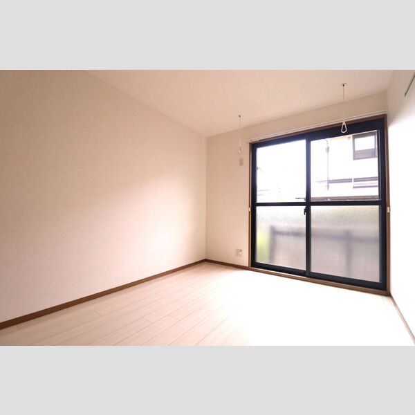 その他 (南側洋室6帖)