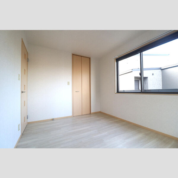 その他 (北側洋室6帖)