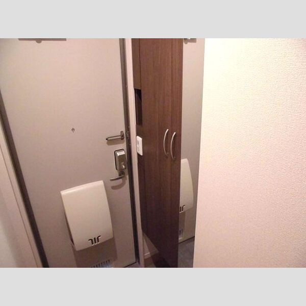 玄関 (玄関)