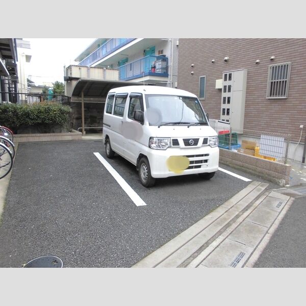 駐車場 (駐車場)