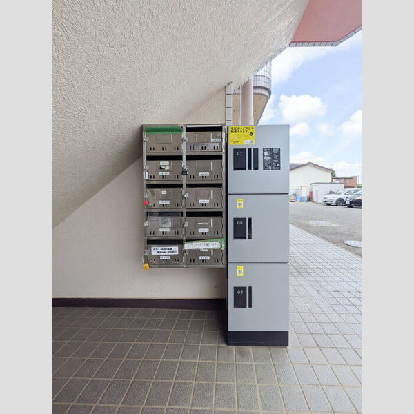 現地周辺 (宅配ボックス)