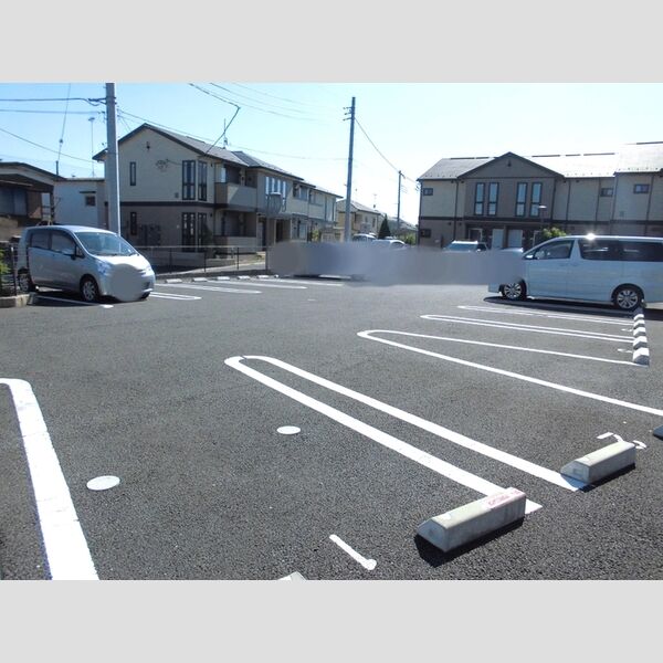 駐車場 (駐車場)