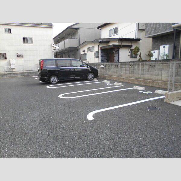 駐車場 (駐車場)