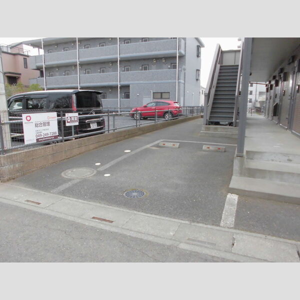 駐車場 (駐車場)