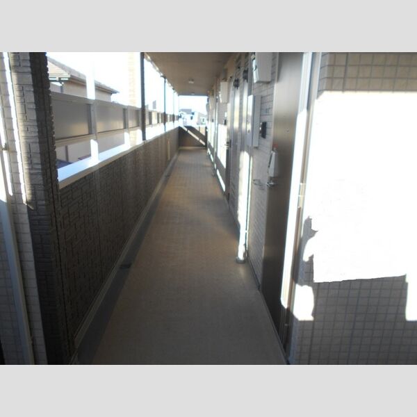 現地周辺 (二階共用廊下)