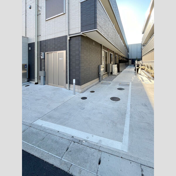 駐車場 (駐車場)