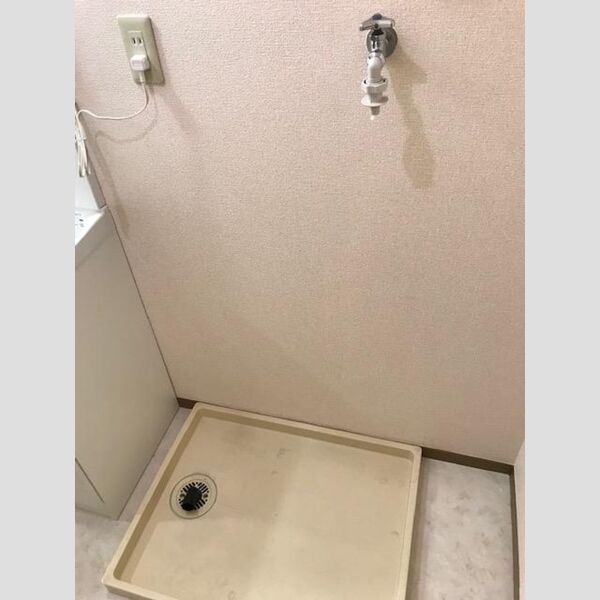 その他 (洗濯機置き場)