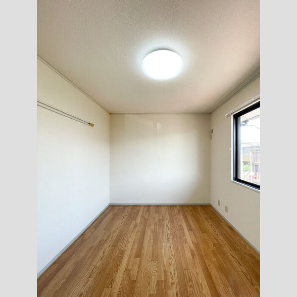 その他 (洋室)