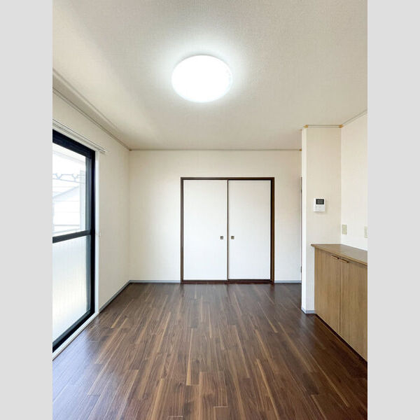 その他 (洋室)