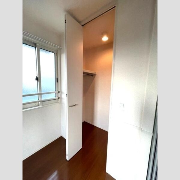 収納 (クローゼット)