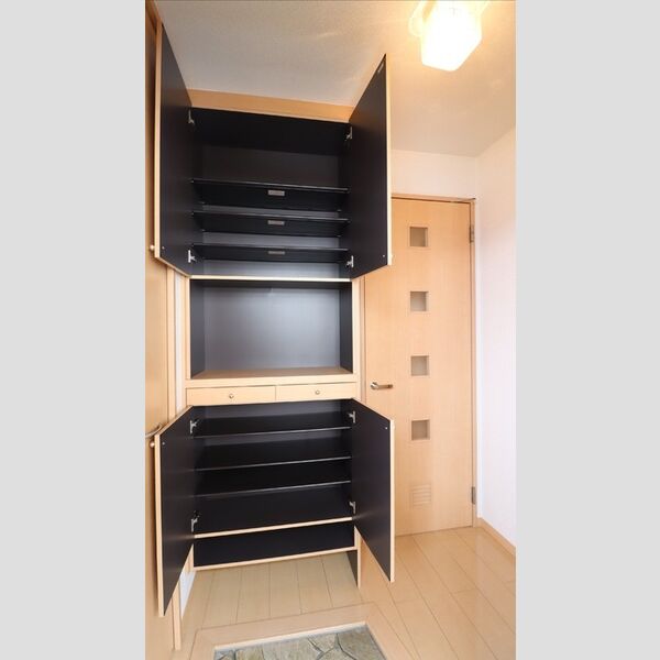 玄関 (★シューズボックス★)