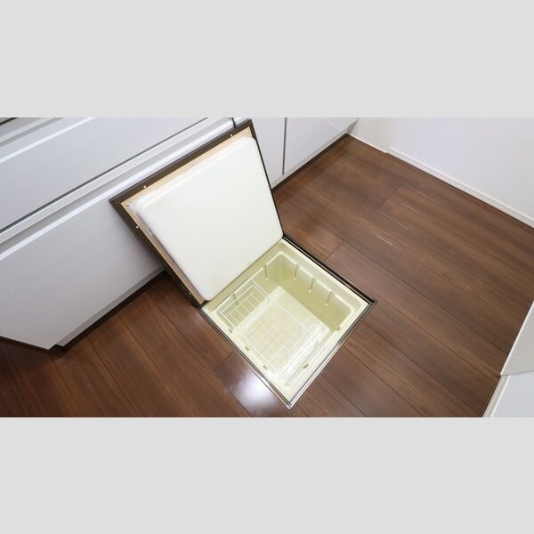 その他 (★床下収納★)