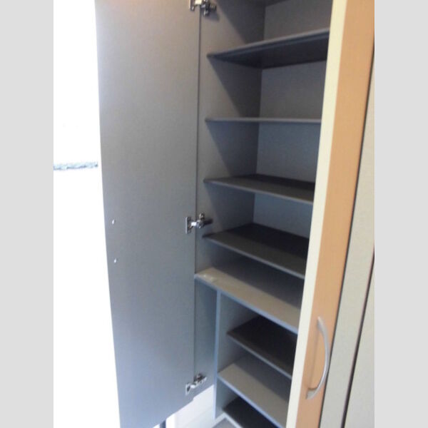 玄関 (シューズボックス)